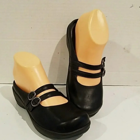 SANITA BLACK LEATHER LIGUID GEL CLOGS‎ MULES - Picture 1 of 5